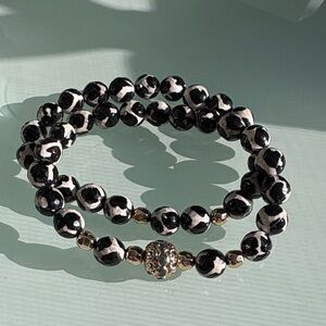 Elegant Black and Gold Beaded Bracelet